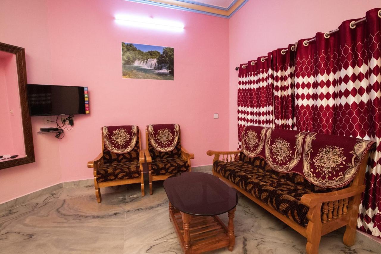 Phoenix Holiday Home Kanyakumari Exterior foto